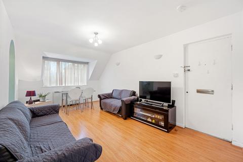 2 bedroom flat for sale, Kelly Court, Northwick Avenue, Kenton, Harrow