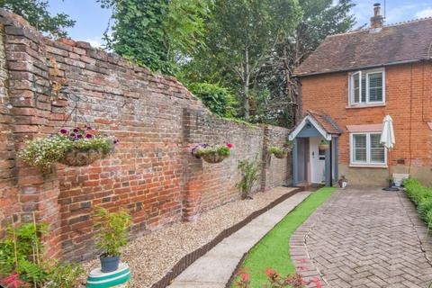 1 bedroom end of terrace house for sale, The Hundred, Romsey, Hampshire, SO51