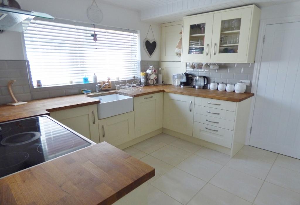 Fitted Kitchen