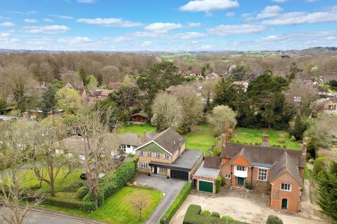 4 bedroom detached house for sale, Woodside Avenue, Beaconsfield, Buckinghamshire, HP9