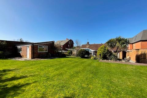 3 bedroom detached bungalow for sale - Westbourne Road, Southport PR8