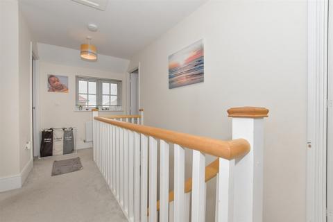 12 Cooper Drive, Herne Bay, CT6 5FF