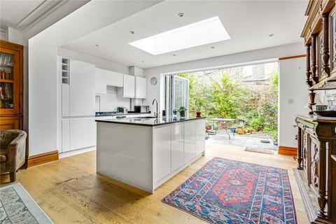 6 bedroom terraced house for sale - Tantallon Road, London, SW12