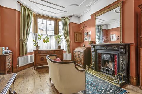 6 bedroom terraced house for sale, Tantallon Road, London, SW12