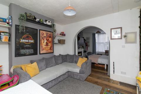 4 bedroom terraced house for sale - Milton Avenue, Margate, CT9