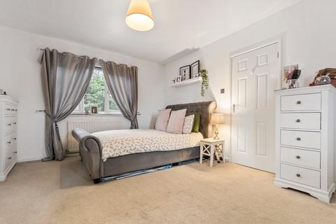 2 bedroom semi-detached house for sale, Primrose Hill, Pudsey, West Yorkshire, LS28