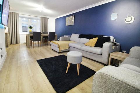 3 bedroom terraced house to rent, Ardleigh, Basildon, SS16