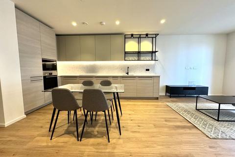 1 bedroom flat to rent - Iris House, Hemlock Street, London, E14