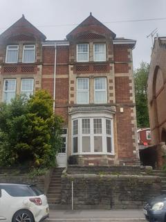 2 bedroom flat share to rent - King Edward's Road, Swansea SA1