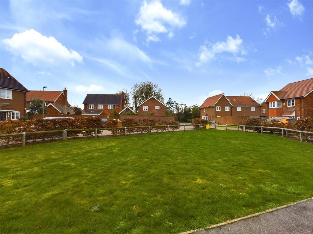 Emmington View