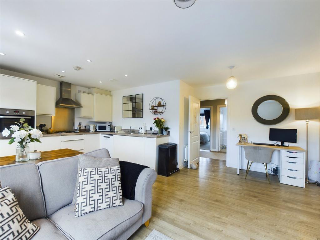 Living Room/Kitchen