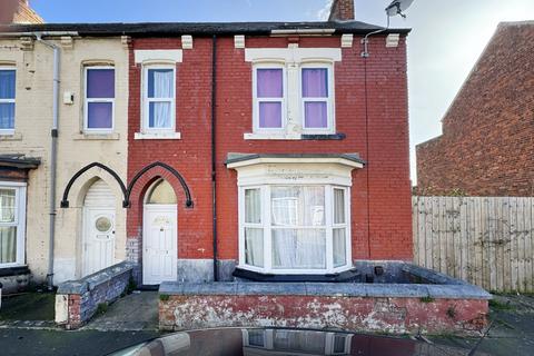 4 bedroom end of terrace house for sale, Tankerville Street, Hartlepool, County Durham