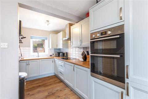 3 bedroom terraced house for sale - Church Close, Pool in Wharfedale, Otley, West Yorkshire, LS21