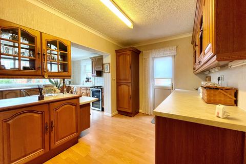 110 Conway Drive, Fulwood, Preston, PR2 3ER