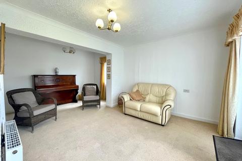 110 Conway Drive, Fulwood, Preston, PR2 3ER