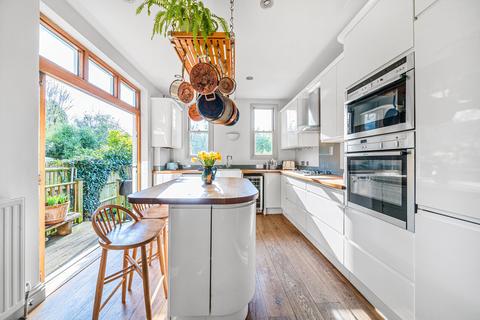 163 Richmond Road, Kingston Upon Thames, KT2 5DA