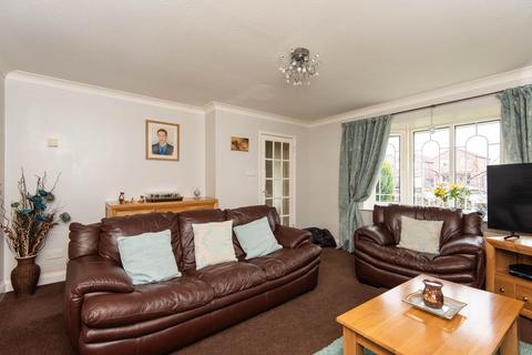 34 Cherry Tree Grove, North Wingfield, Chesterfield, S42 5QT