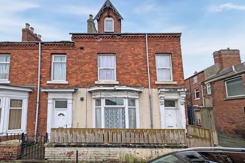 5 bedroom end of terrace house for sale - Milton Road, Hartlepool, County Durham