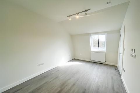 2 bedroom flat to rent - Clive Lodge, Shirehall Lane, Hendon, NW4