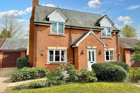 4 bedroom detached house for sale, Cradley WR13