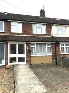 3 bedroom terraced house to rent - Frinton Road