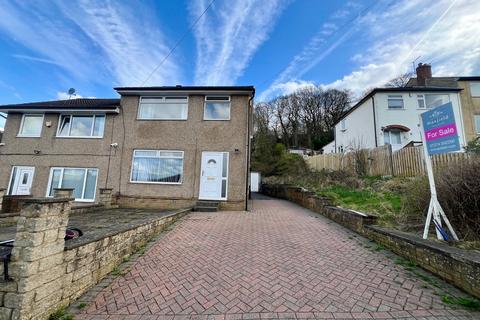 3 bedroom semi-detached house for sale, Nab Wood Drive, Shipley BD18