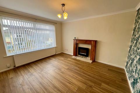 3 bedroom semi-detached house for sale, Nab Wood Drive, Shipley BD18