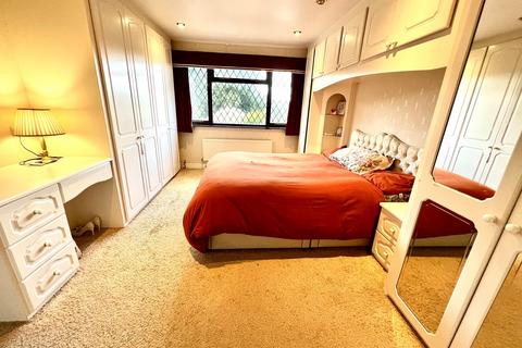 5 bedroom detached house for sale, Manor Drive, Bingley BD16