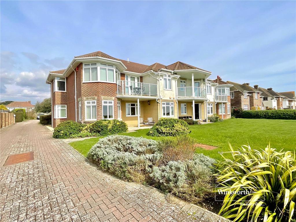 Marine Drive West, Barton on Sea, New... 3 bed apartment for sale £
