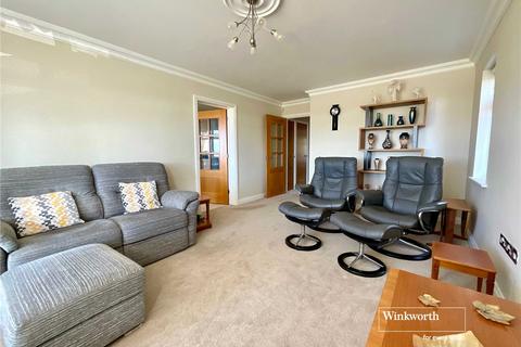 3 bedroom apartment for sale, Marine Drive West, Barton on Sea, New Milton, Hampshire, BH25