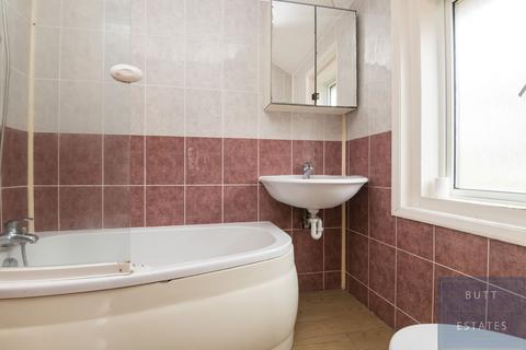 41 Briar Crescent, Exeter, EX2 6DX