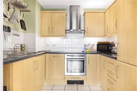146 Basin Approach, London, E14 7JG