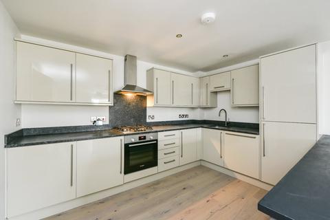 2 bedroom flat for sale - Swan Street, Petersfield, Hampshire