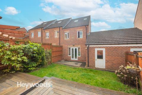 3 bedroom semi-detached house to rent, Burtree Drive, Norton Heights, Stoke-on-Trent ST6