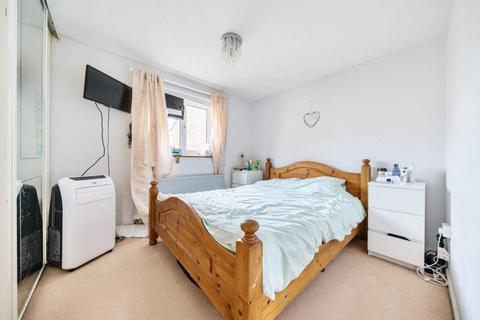 3 bedroom terraced house for sale, Carterton,  Oxfordshire,  OX18