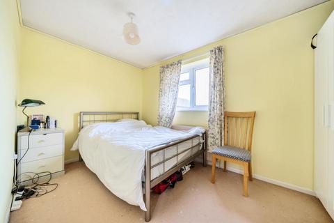 3 bedroom terraced house for sale, Carterton,  Oxfordshire,  OX18