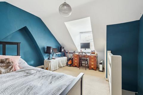 3 bedroom terraced house for sale, Upper Gladstone Road, Chesham, HP5