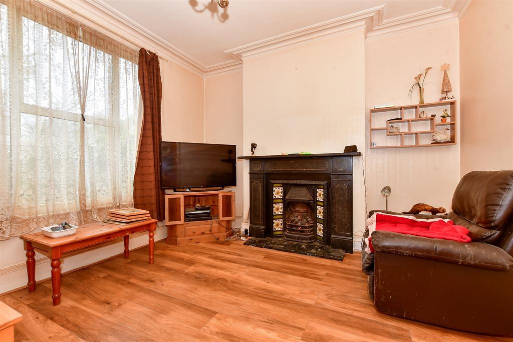 Dining Room (Seller Uses As A Lounge)