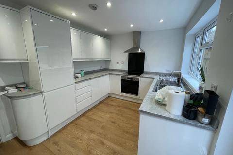 2 bedroom semi-detached house to rent - Kilmarnock Road, Darlington