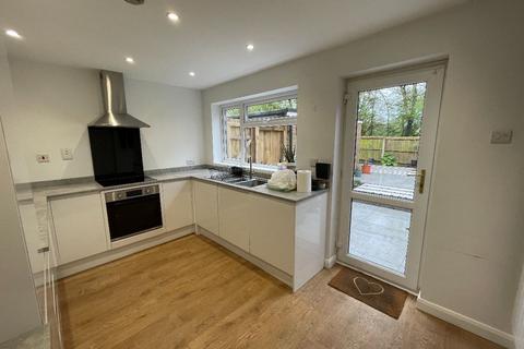 2 bedroom semi-detached house to rent - Kilmarnock Road, Darlington