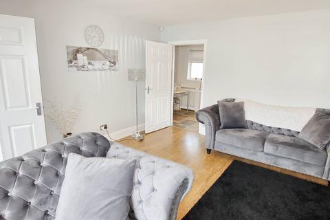19 Cypress Crescent, Gateshead, NE11 9UY