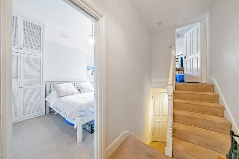 3 bedroom flat for sale - Solon Road, London, SW2
