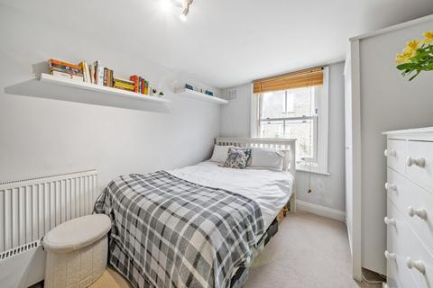 60a Solon Road, London, SW2 5UY
