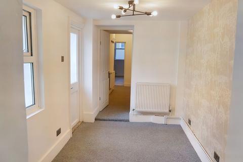 2 bedroom flat for sale, Ground Floor Flat, 19 Bristol Road, Brighton, East Sussex, BN2 1AP