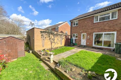 10 Betsham Road, Maidstone, ME15 8TY