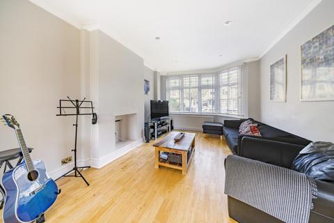 43 Abbots Way, Beckenham, BR3 3RJ