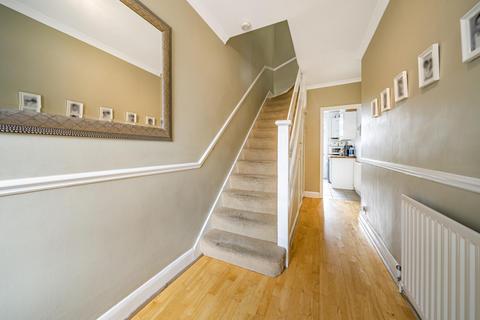 43 Abbots Way, Beckenham, BR3 3RJ