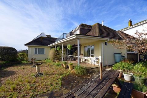 4 bedroom detached bungalow for sale, Torquay TQ2