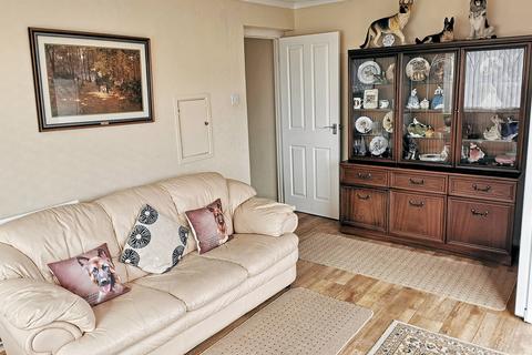 4 bedroom semi-detached house for sale, Bower Street, Kenfig Hill CF33