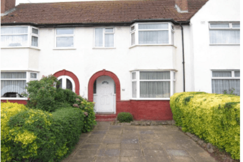 3 bedroom terraced house to rent - Greenford, UB6